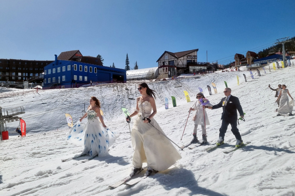 Свадебный спуск в Шерегеше на Grelka Fest